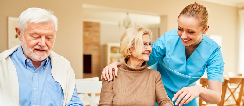 10 Tips to Make Your Loved One Feel Like Home at Assisted Living